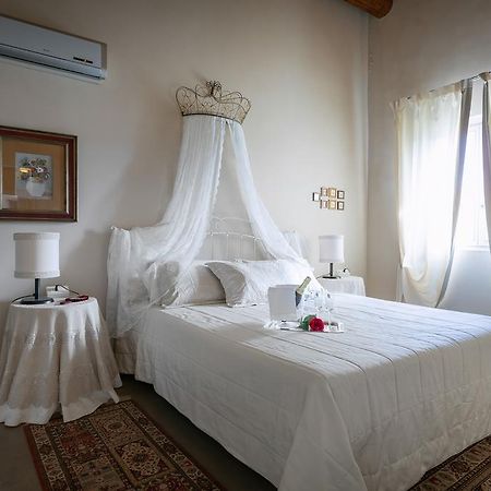 Corte Dei Soavi Suites - Apartments 소아베 객실 사진